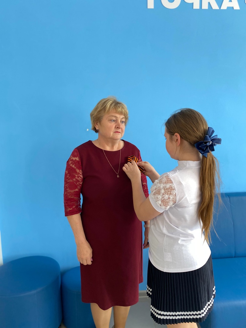 По всей стране стартовала ежегодная патриотическая акция &quot;Георгиевская ленточка&quot;.